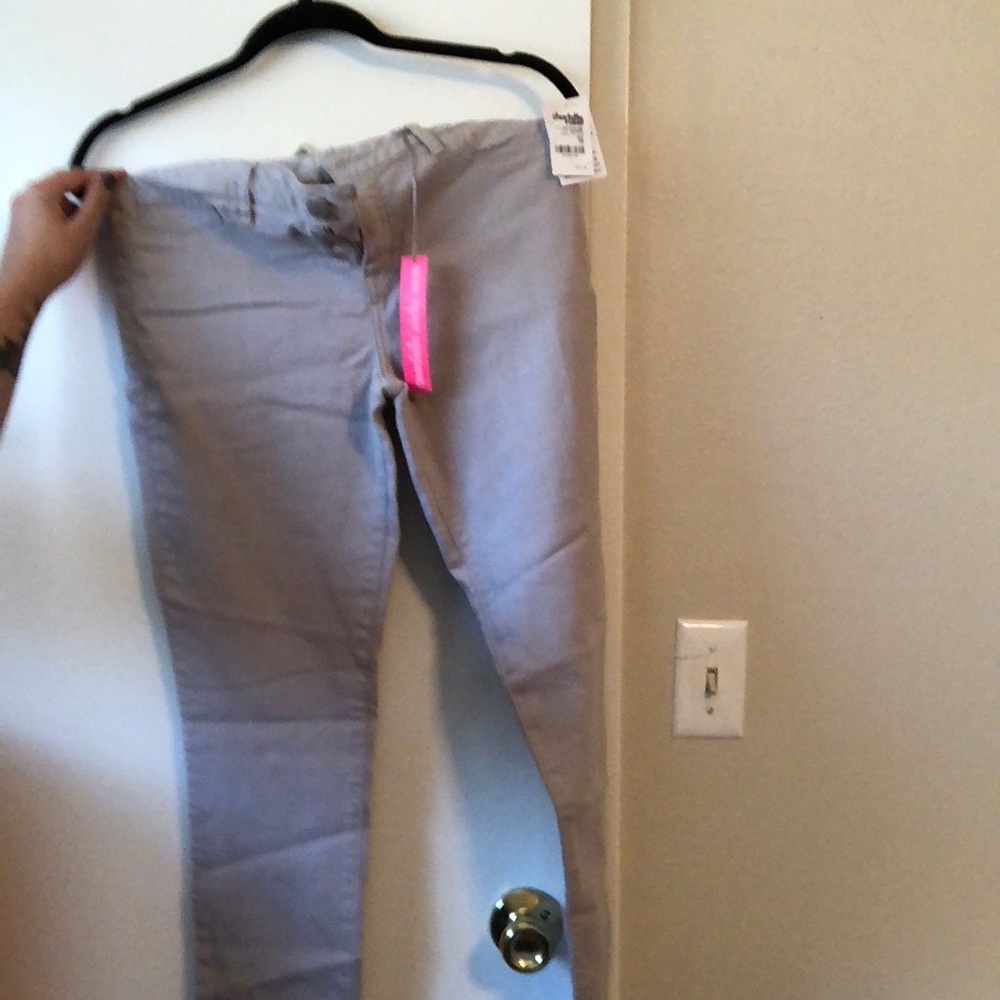 Jeans - Picture 3 of 3